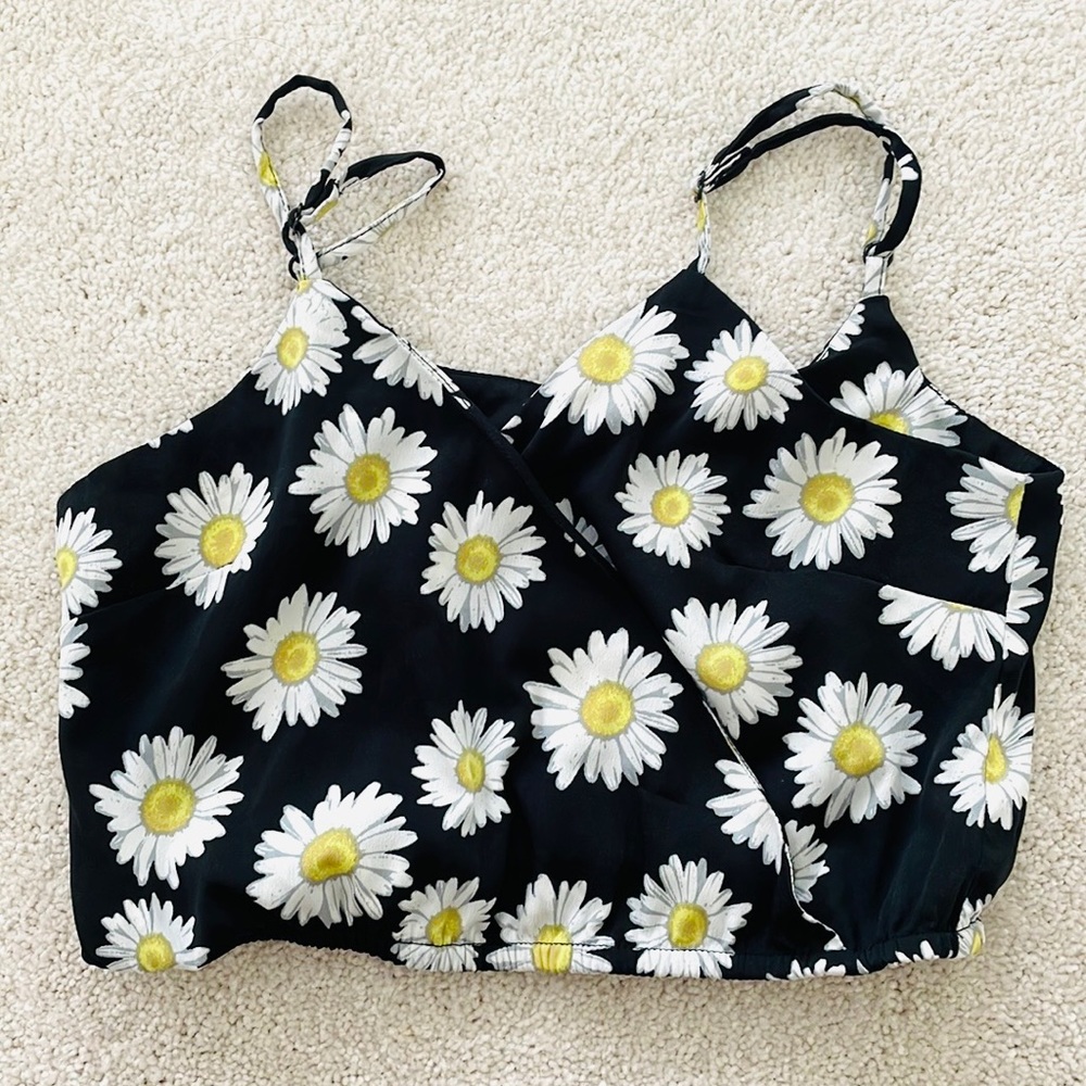 Daisy Black Crop Tank Top